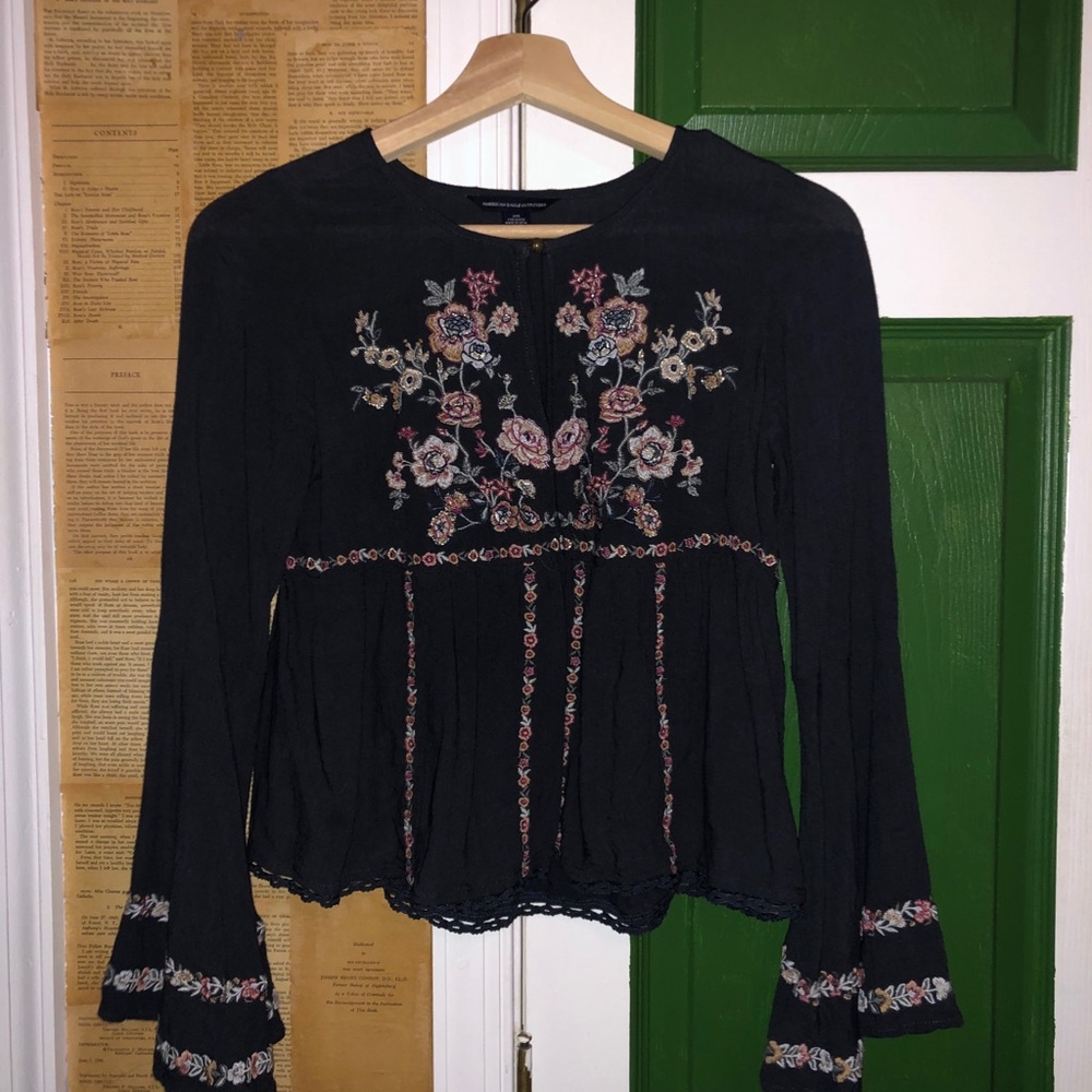 Woman’s blouse